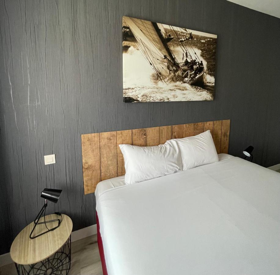 The Originals City, Hotel La Saulaie, Saumur Ouest ดูเอ-ลา-ฟงแตน ภายนอก รูปภาพ