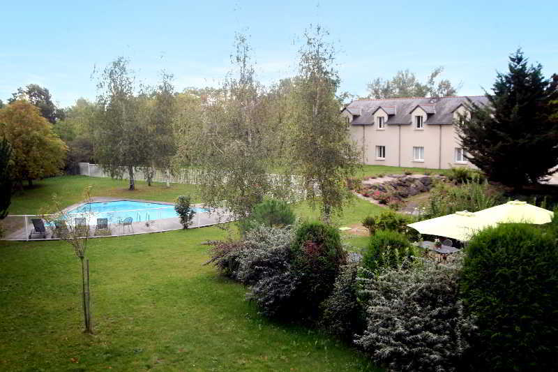 The Originals City, Hotel La Saulaie, Saumur Ouest ดูเอ-ลา-ฟงแตน ภายนอก รูปภาพ