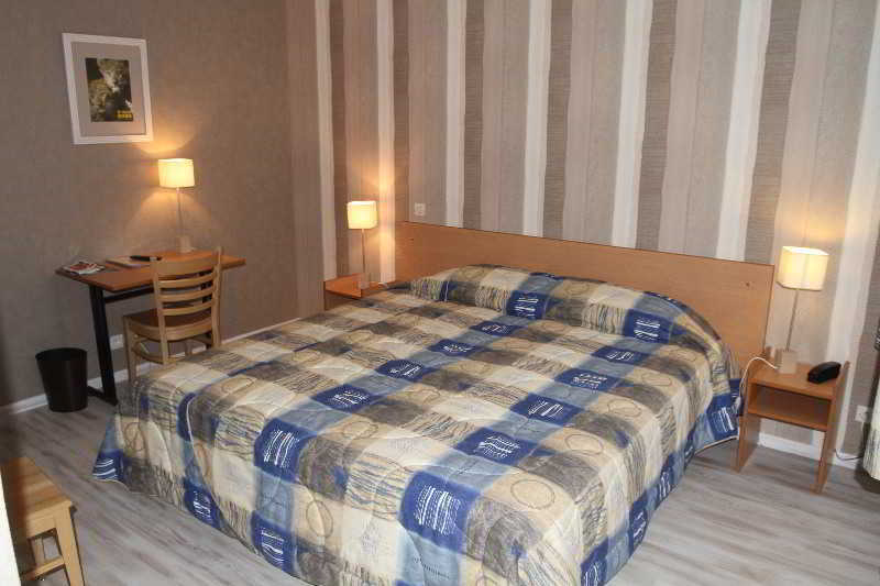 The Originals City, Hotel La Saulaie, Saumur Ouest ดูเอ-ลา-ฟงแตน ภายนอก รูปภาพ