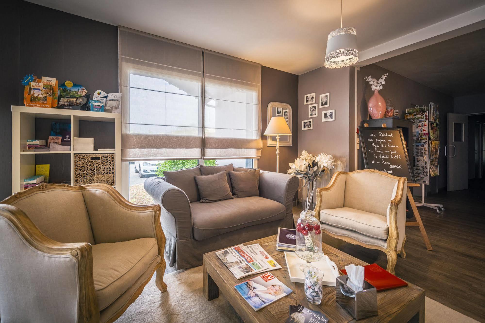 The Originals City, Hotel La Saulaie, Saumur Ouest ดูเอ-ลา-ฟงแตน ภายนอก รูปภาพ
